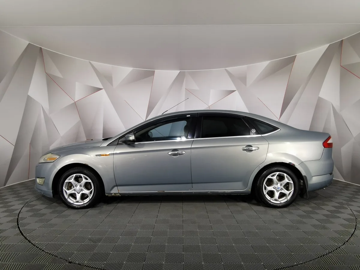 Ford Mondeo 2.0 MT (145 л.с.) Серый в АВИЛОН. Слайд №5
