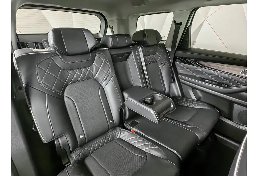 EXEED VX 2.0 AMT AWD (249 л.с.) President Белый в АВИЛОН. Слайд №16