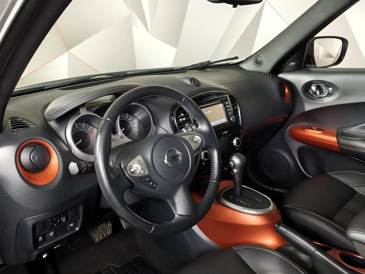 Nissan Juke 1.6 CVT (117 л.с.) Серый в АВИЛОН. Слайд №17