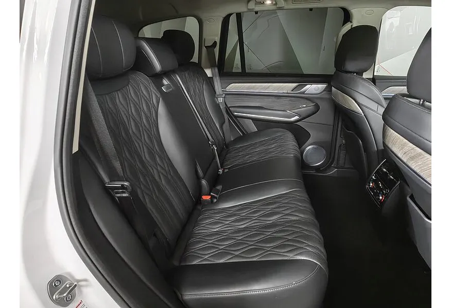 TANK 500 3.0 Turbo V6 AT 4WD (299 л.с.) Премиум Белый в АВИЛОН. Слайд №15