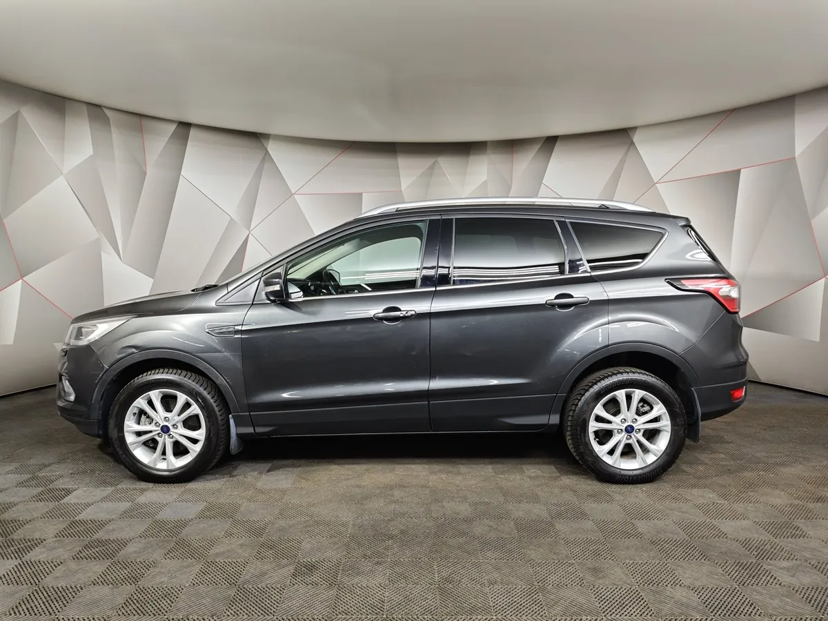 Ford Kuga 1.5 EcoBoost AT AWD (150 л.с.) Titanium Серый в АВИЛОН. Слайд №5