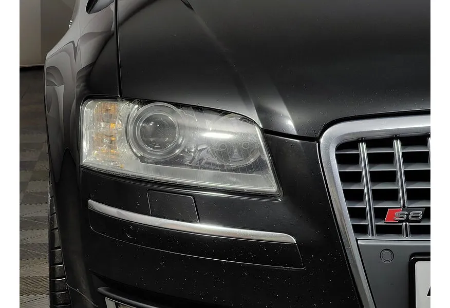 Audi S8 5.2 FSI quattro AT (450 л.с.) Черный в АВИЛОН. Слайд №10