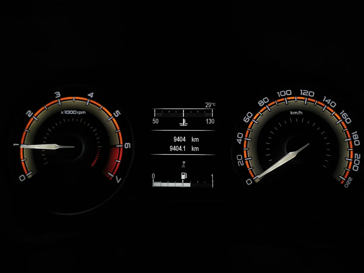 ВАЗ (Lada) Vesta 1.8 MT (122 л.с.) Коричневый в АВИЛОН. Слайд №16