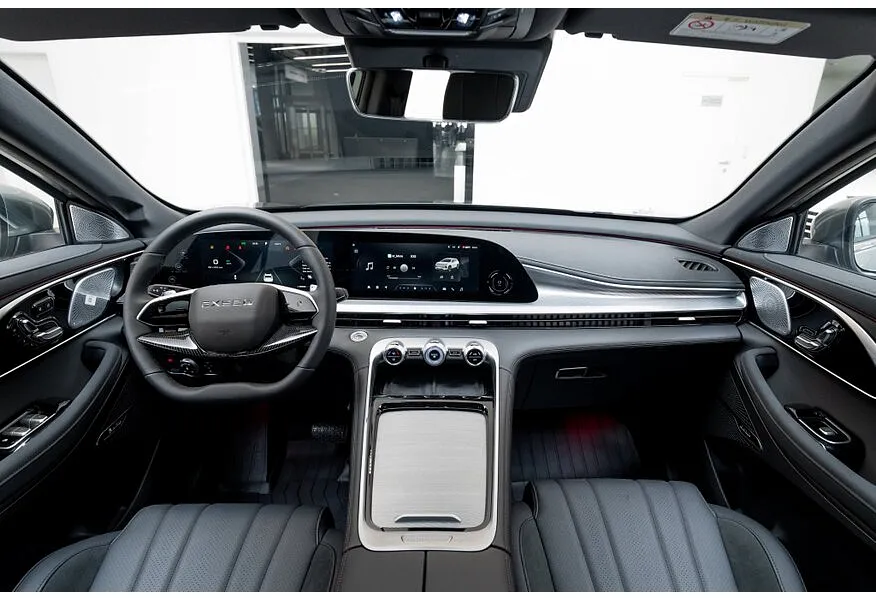 EXEED TXL 2.0 8AT AWD (197 л.с.) Flagship IOV Серебристый в АВИЛОН. Слайд №9