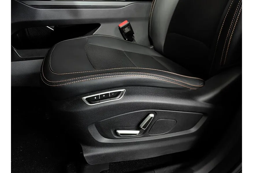 LIVE. Слайд №21