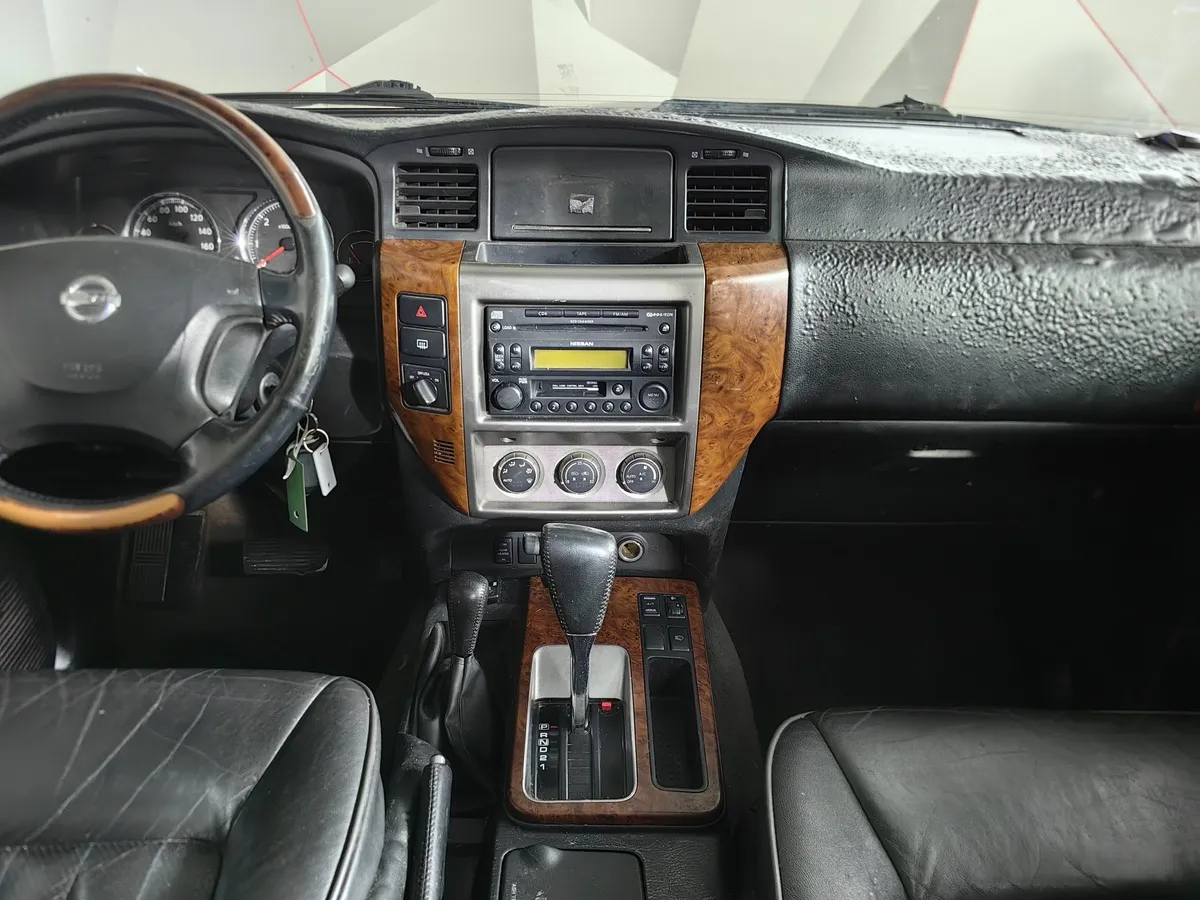Nissan Patrol 3.0 Di AT (160 л.с.) Черный в АВИЛОН. Слайд №13