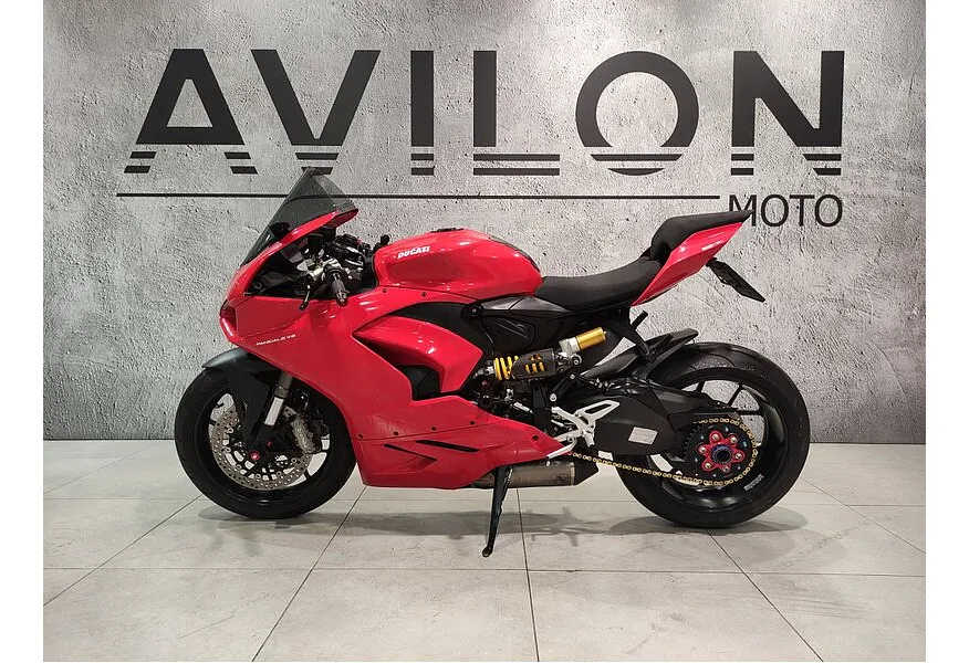 АВИЛОН - Ducati Panigale V2 955 см³ (155 л.с.) 955 Красный - slide 2