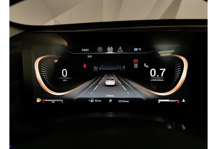 EXEED TXL 2.0 DCT7 AWD (197 л.с.) Sport Edition Белый в АВИЛОН. Слайд №17