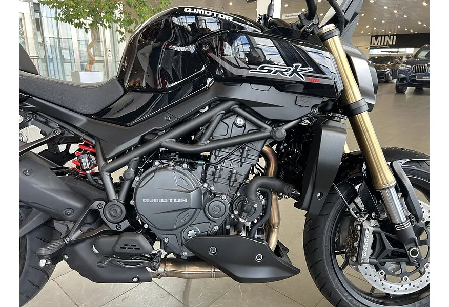 LIVE. Слайд №13