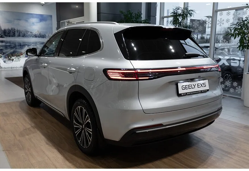 Geely EX5 AT (218 л.с.) Max Серебристый в АВИЛОН. Слайд №6