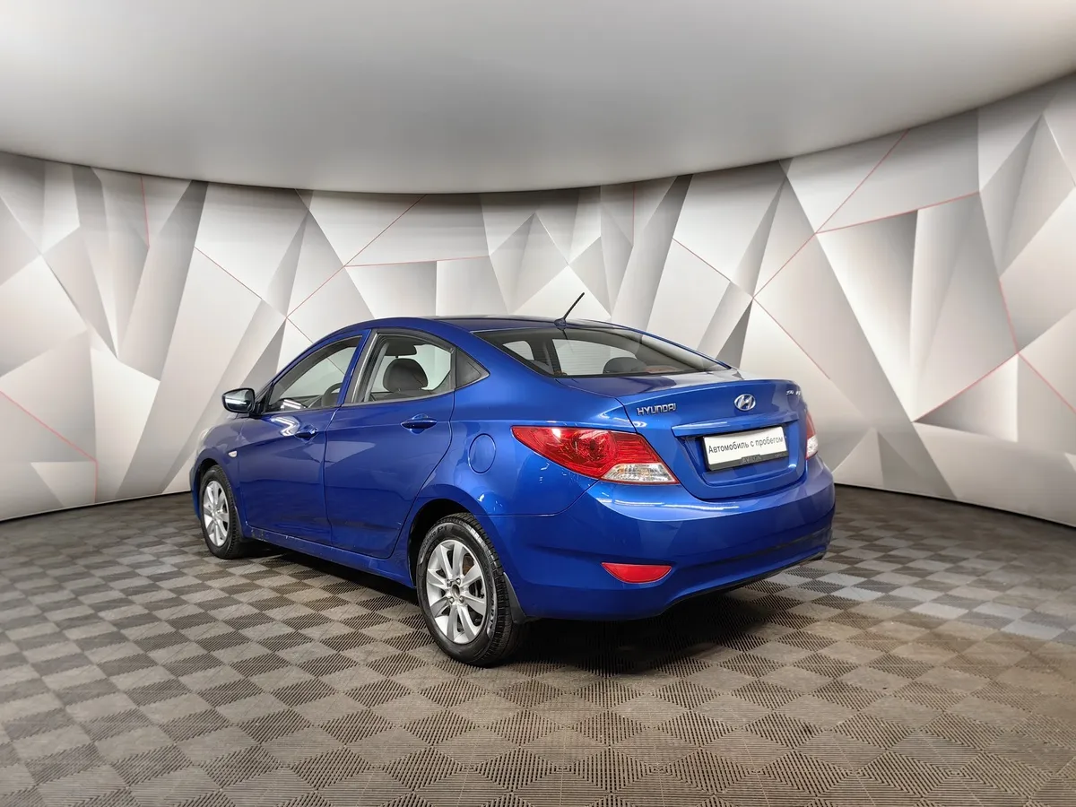 Hyundai Solaris 1.6 AT (123 л.с.) Comfort Синий в АВИЛОН. Слайд №4