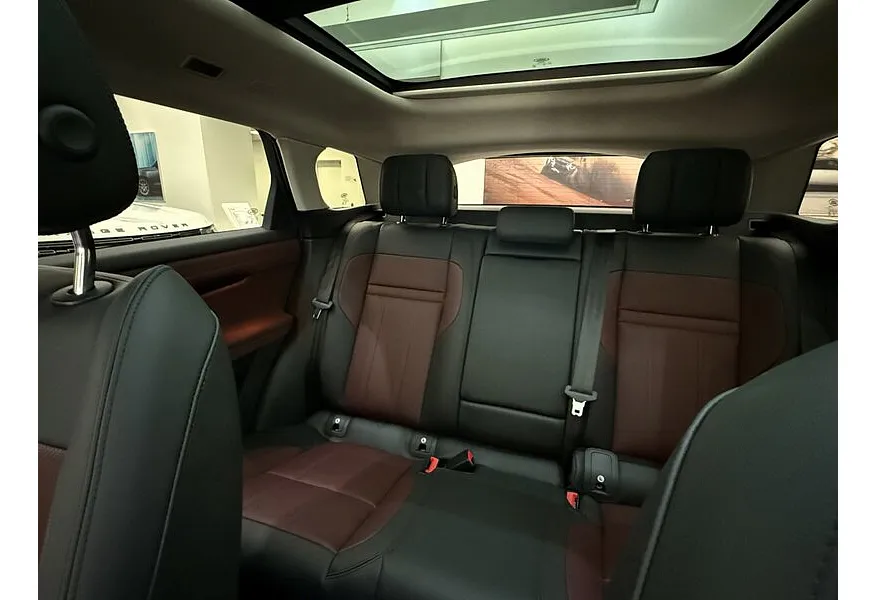 Land Rover Range Rover Evoque 2.0 AT 4WD (249 л.с.) Driving Light Glory Черный в АВИЛОН. Слайд №13