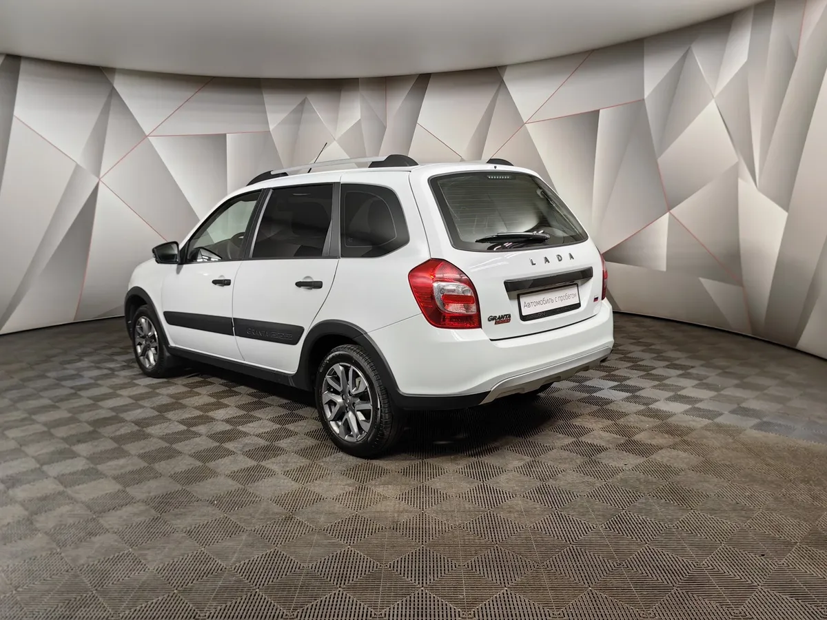 ВАЗ (Lada) Granta 1.6 MT (106 л.с.) Белый в АВИЛОН. Слайд №4