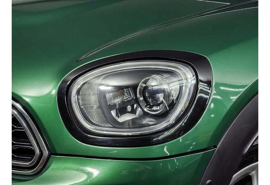 Mini Countryman Cooper 1.5 AT ALL4 (136 л.с.) Зеленый в АВИЛОН. Слайд №8