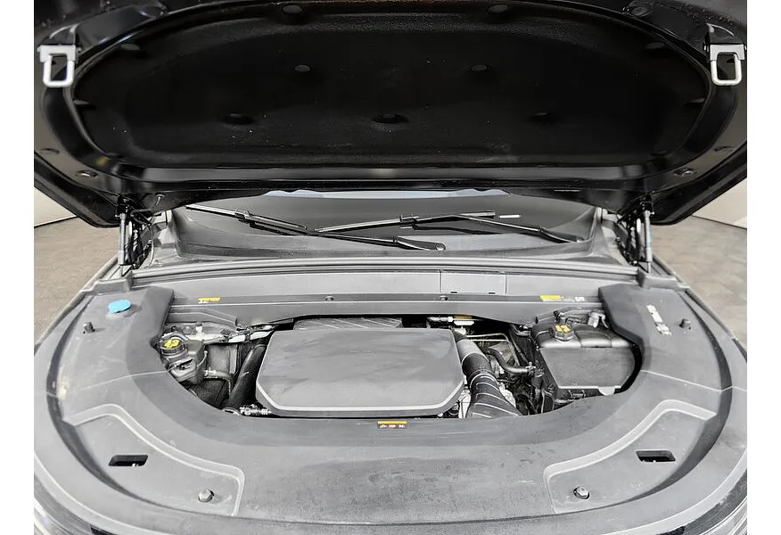 Li Auto L7 1.5 AT 4WD (449 л.с.) Max Черный в АВИЛОН. Слайд №10