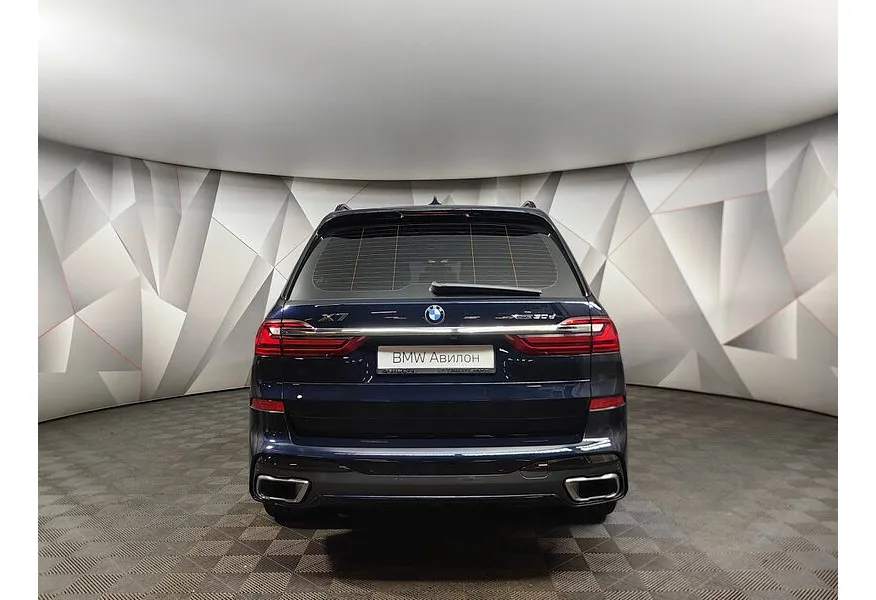 LIVE. Слайд №5