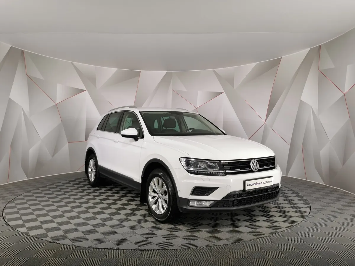 Volkswagen Tiguan 1.4 TSI BlueMotion DSG (150 л.с.) Avenue Белый в АВИЛОН. Слайд №3