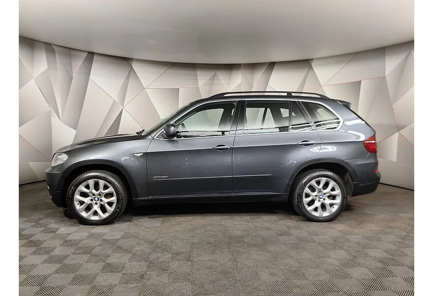BMW X5 xDrive35i Steptronic (306 л.с.) Серый в АВИЛОН. Слайд №5 BMW X5 xDrive35i Steptronic (306 л.с.) Серый в АВИЛОН. Слайд №5