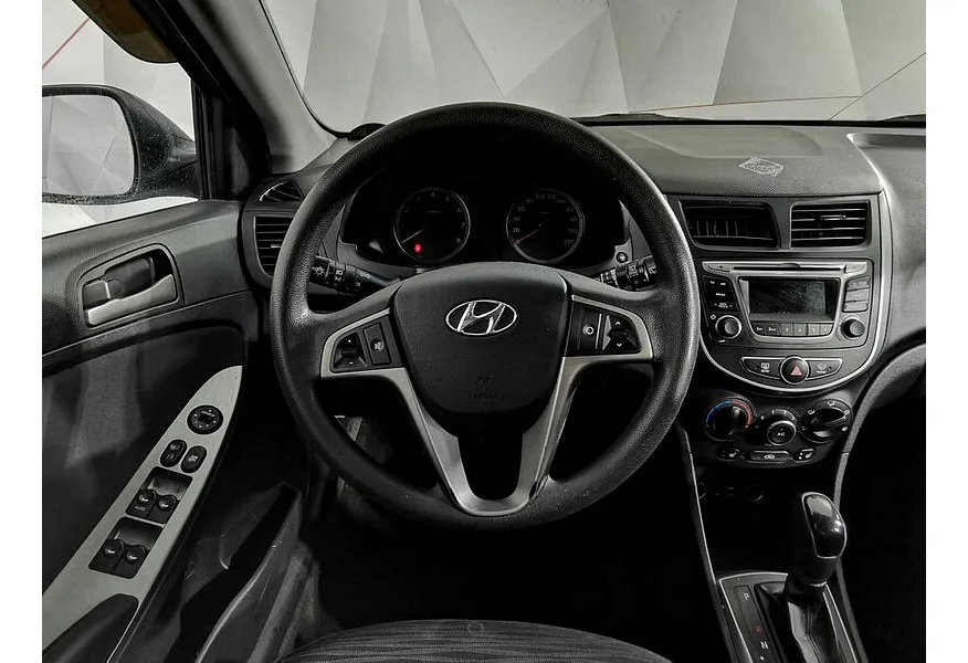 Hyundai Solaris 1.6 AT (123 л.с.) Comfort Серый в АВИЛОН. Слайд №20