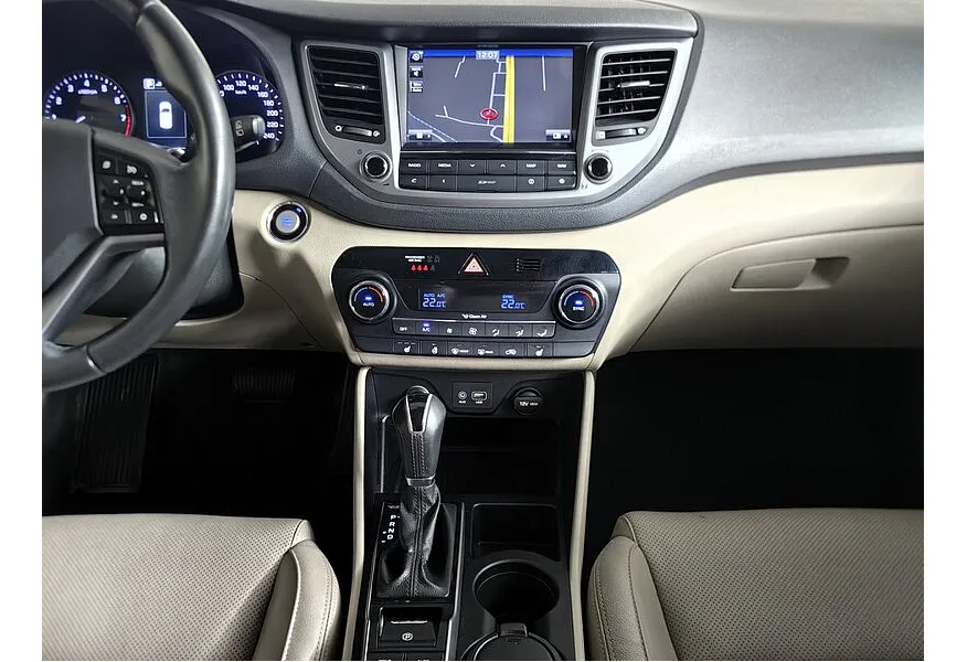 Hyundai Tucson 2.0 AT (150 л.с.) Travel Голубой в АВИЛОН. Слайд №15