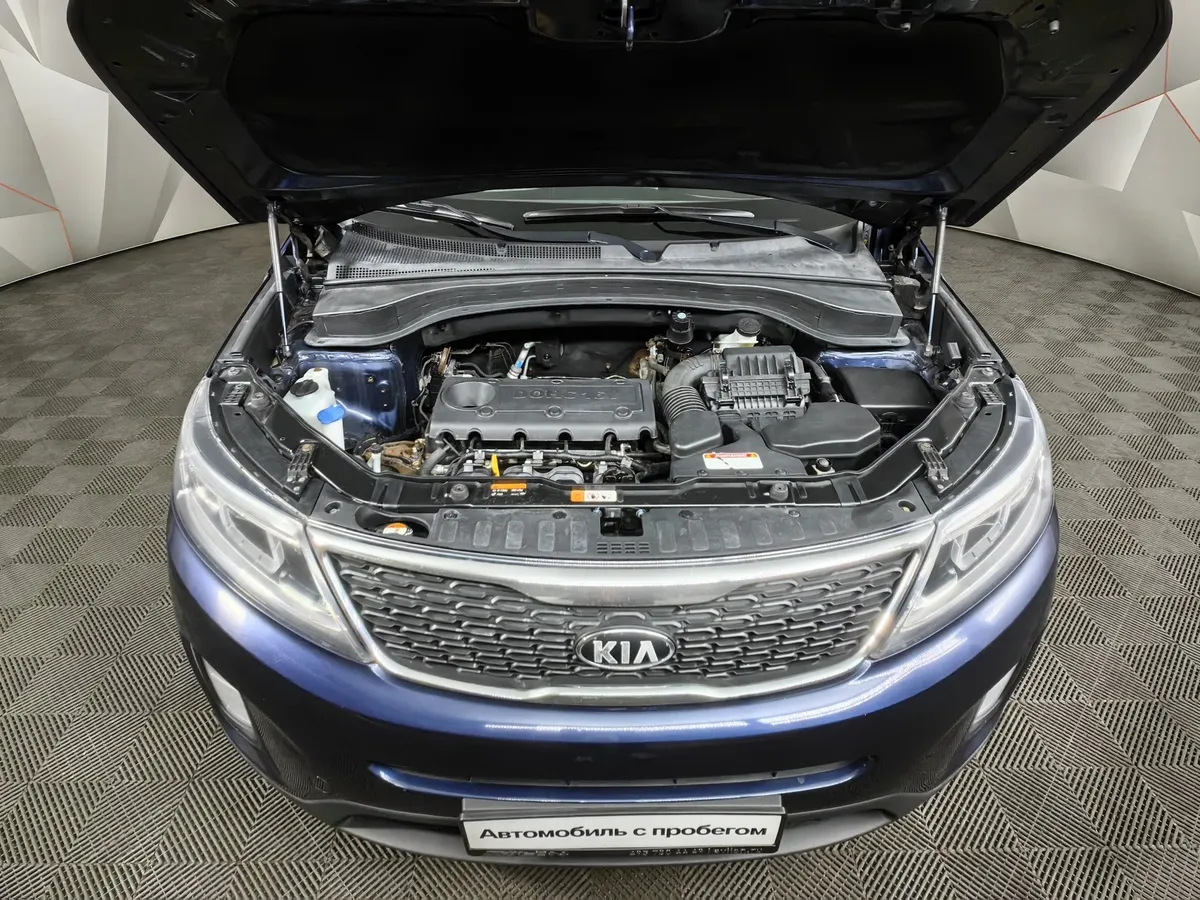 Kia Sorento 2.4 AT 4WD (175 л.с.) Comfort Синий в АВИЛОН. Слайд №11
