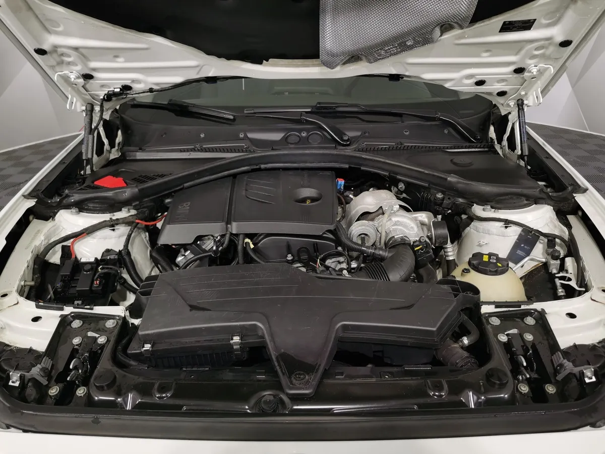 BMW 1 серия 116i AT (136 л.с.) Белый в АВИЛОН. Слайд №10