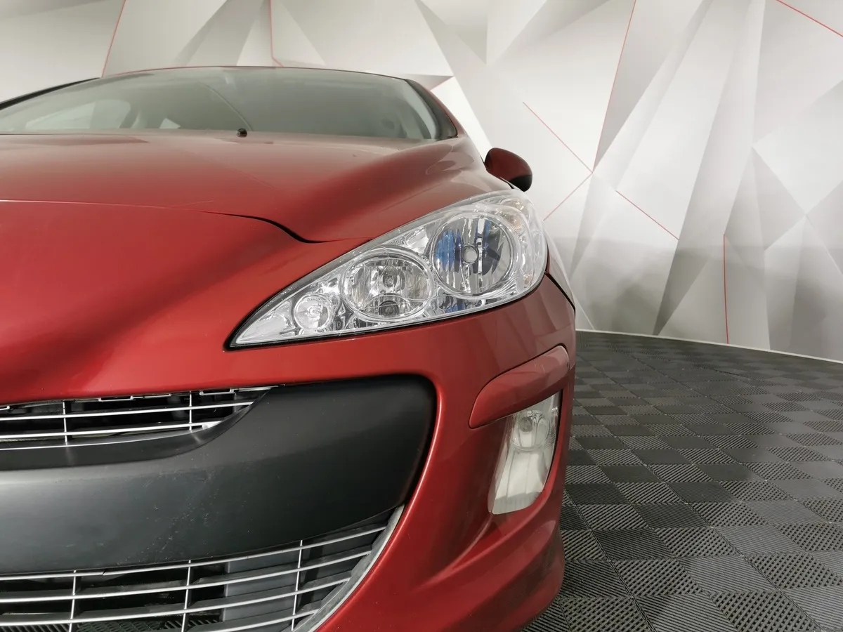Peugeot 308 1.6 VTi AT (120 л.с.) Красный в АВИЛОН. Слайд №8