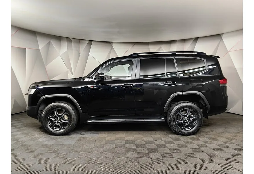 Toyota Land Cruiser 3.4 V6 AT 4WD (299 л.с.) 70th Anniversary Черный в АВИЛОН. Слайд №3