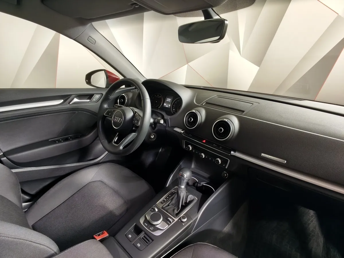 Audi A3 1.4 TFSI AT (150 л.с.) Красный в АВИЛОН. Слайд №13
