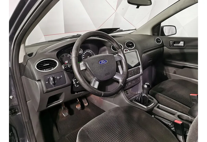 АВИЛОН - Ford Focus 2.0 MT (145 л.с.) Ghia Серый - slide 8