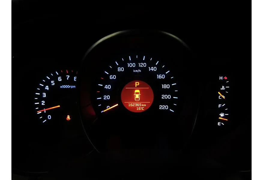 Kia Rio 1.6 AT (123 л.с.) Белый в АВИЛОН. Слайд №17