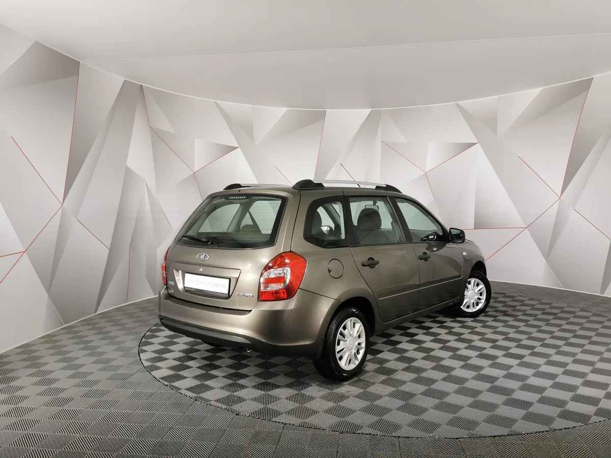 ВАЗ (Lada) Kalina 1.6 MT 16 кл (Евро-4) (98 л.с.) Золотой в АВИЛОН. Слайд №2