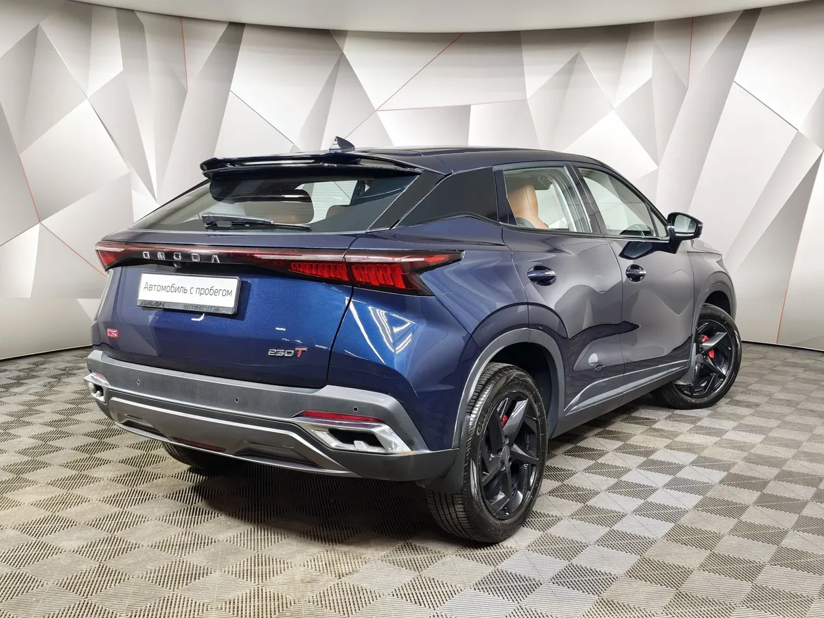 Omoda C5 1.5T CVT (147 л.с.) Ultimate Синий в АВИЛОН. Слайд №2