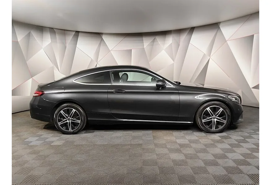 Mercedes-Benz C-Класс C 200 9G-TRONIC 4MATIC (190 л.с.) Premium Серый в АВИЛОН. Слайд №6