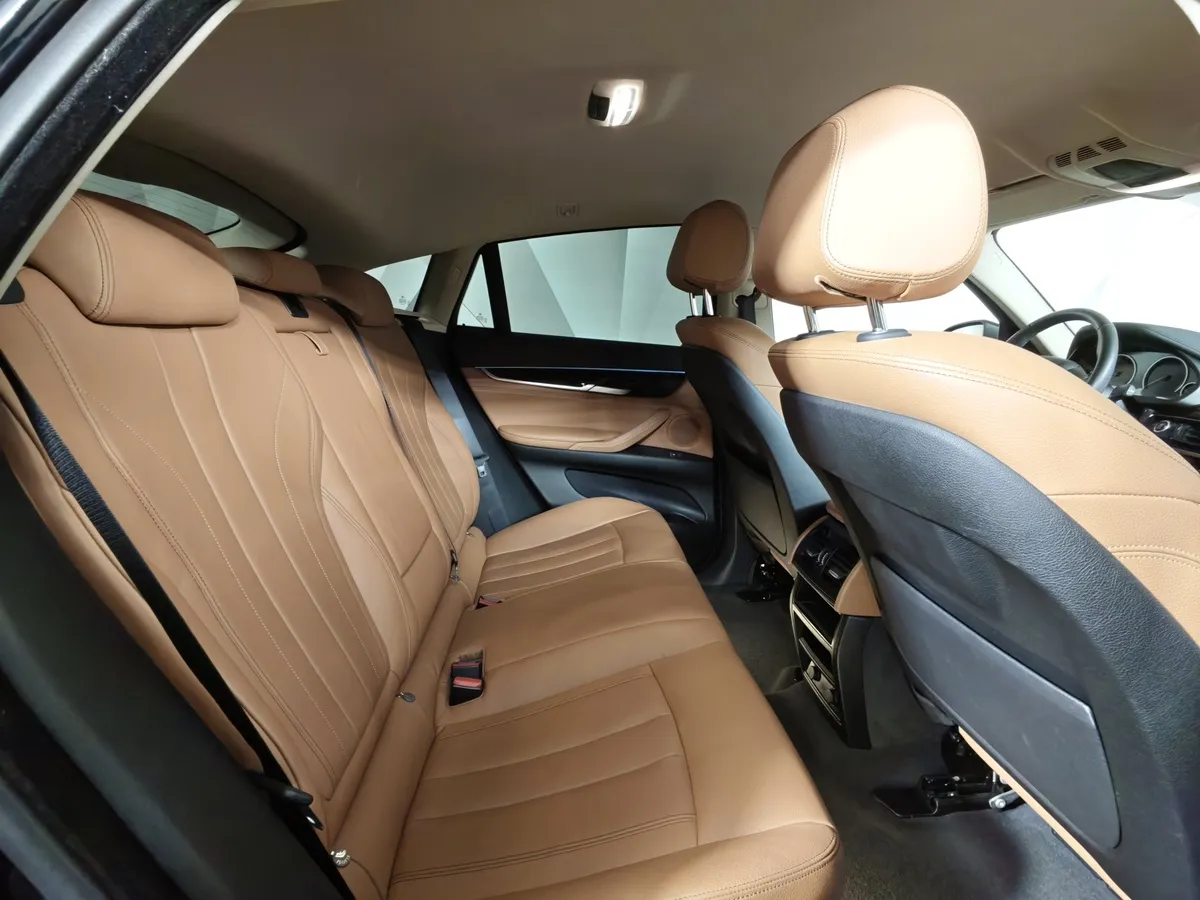 BMW X6 xDrive35i Steptronic (306 л.с.) Черный в АВИЛОН. Слайд №14