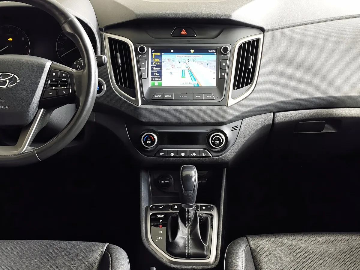 Hyundai Creta 2.0 AT AWD (149 л.с.) Style + Navigation Белый в АВИЛОН. Слайд №15