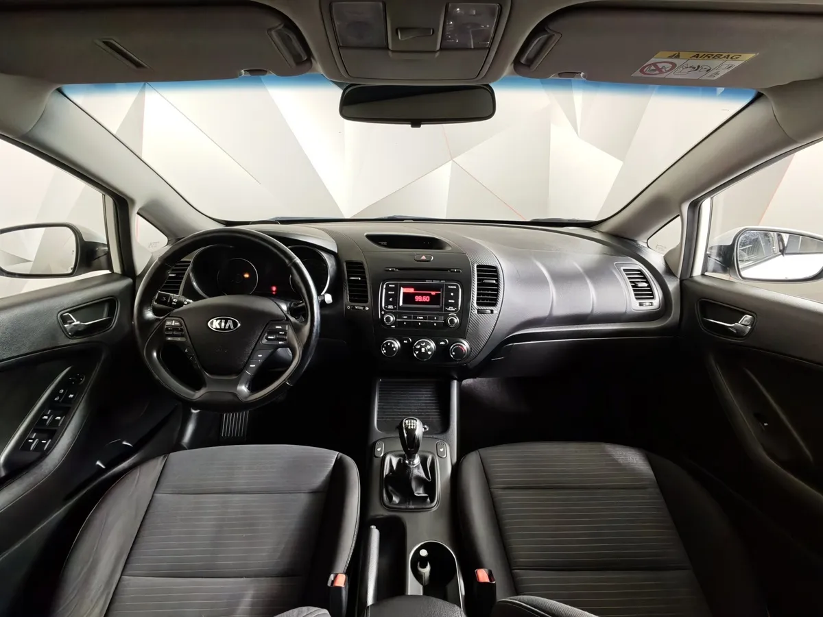 Kia Cerato 1.6 MT (130 л.с.) Comfort (D460) Белый в АВИЛОН. Слайд №13