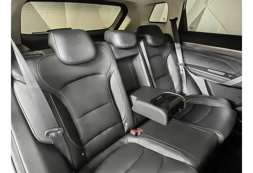 Geely Atlas Pro 1.5T AT FWD (150 л.с.) Luxury Белый в АВИЛОН. Слайд №16