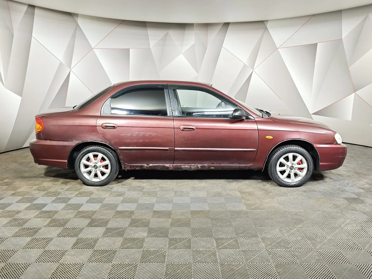 Kia Spectra 1.6 MT (101 л.с.) Красный в АВИЛОН. Слайд №6