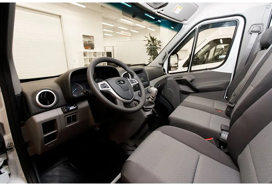 АВИЛОН - Sollers Atlant VAN 2.7D MT RWD SRW (150 л.с.) L3H2 3.5T Белый - slide 11