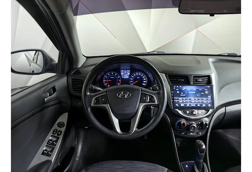 Hyundai Solaris 1.6 AT (123 л.с.) Comfort Серый в АВИЛОН. Слайд №20 Hyundai Solaris 1.6 AT (123 л.с.) Comfort Серый в АВИЛОН. Слайд №20