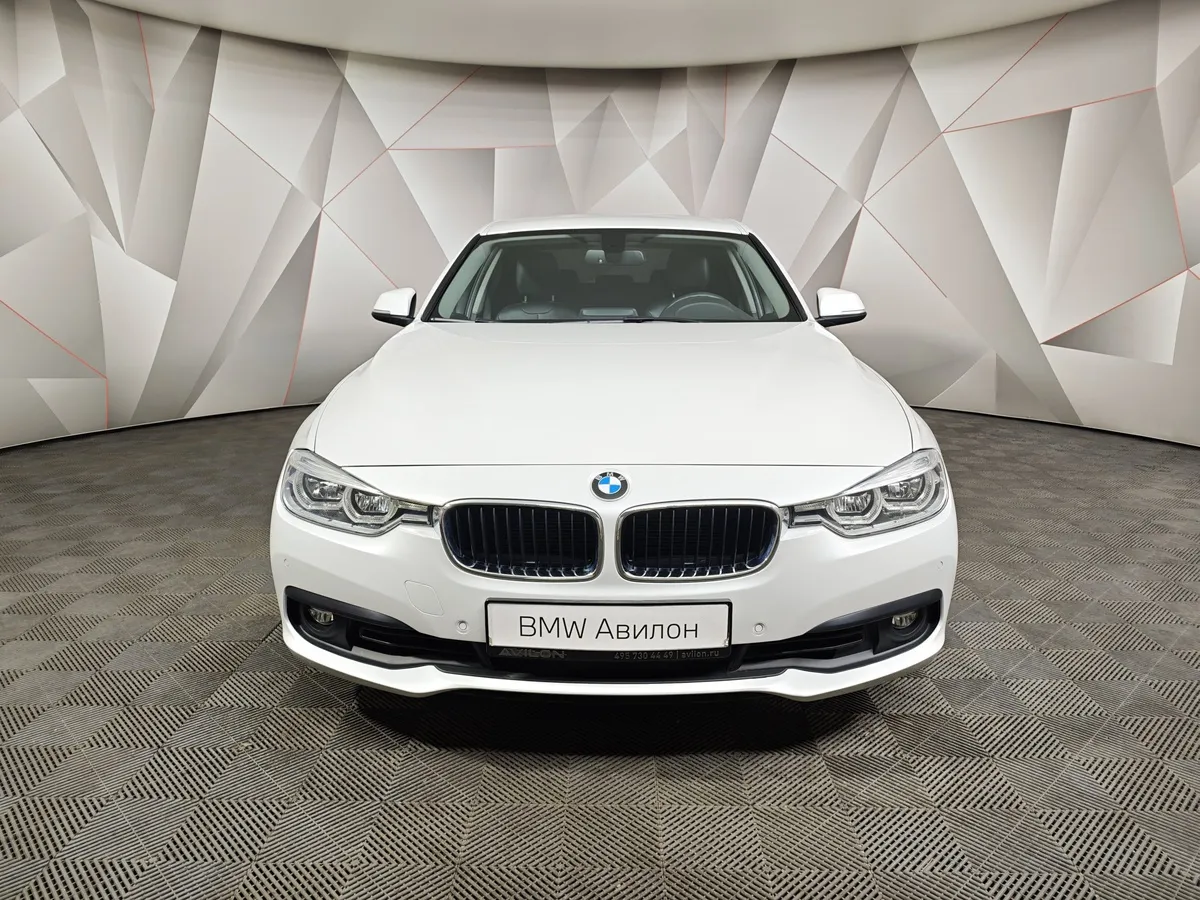 BMW 3 серия 318i AT (136 л.с.) Белый в АВИЛОН. Слайд №3