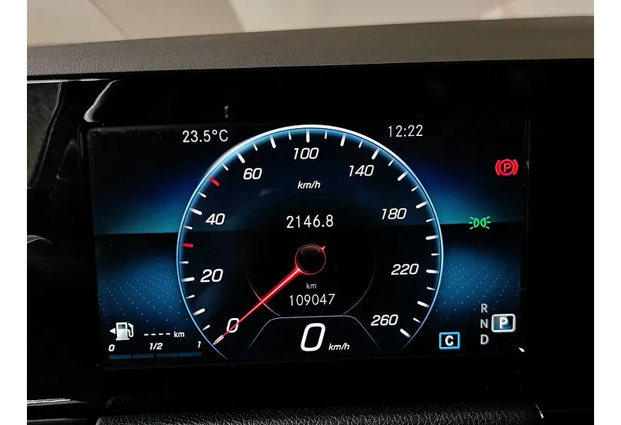 Mercedes-Benz B-Класс B 180 7G-DCT (136 л.с.) Style Синий в АВИЛОН. Слайд №18