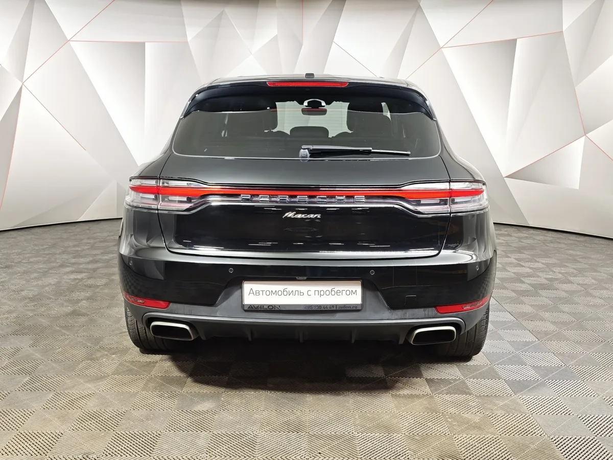 Porsche Macan 2.0 PDK AWD (252 л.с.) Черный в АВИЛОН. Слайд №8