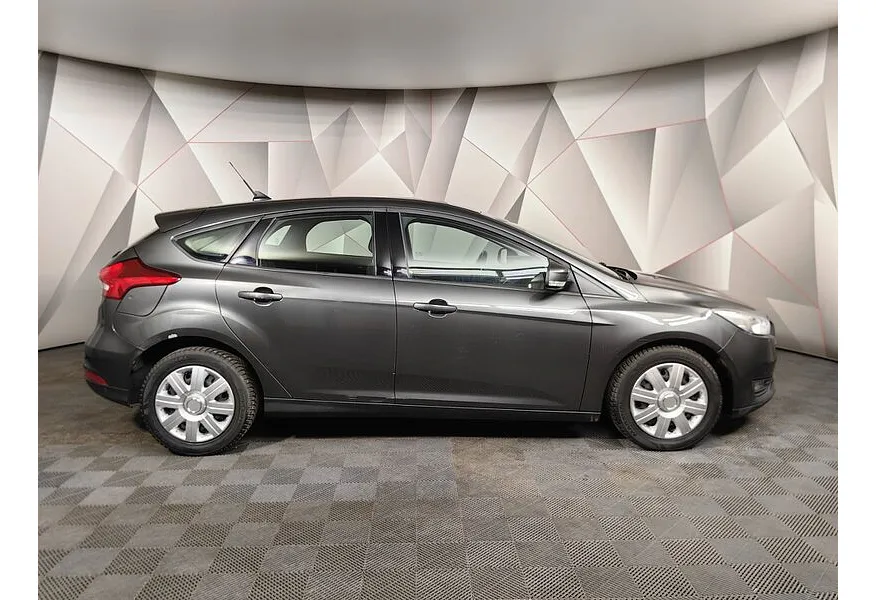 Ford Focus 1.6 PowerShift (105 л.с.) Trend Серый в АВИЛОН. Слайд №6