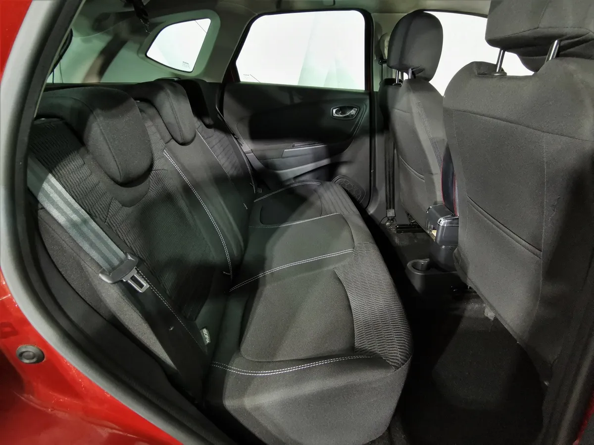 Renault Kaptur 1.6 X-tronic (114 л.с.) Life Красный в АВИЛОН. Слайд №15