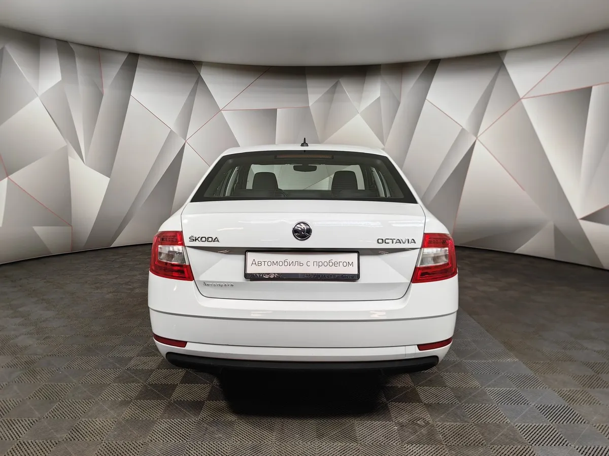 Skoda Octavia 1.6 AT FWD (110 л.с.) Style Plus Белый в АВИЛОН. Слайд №8