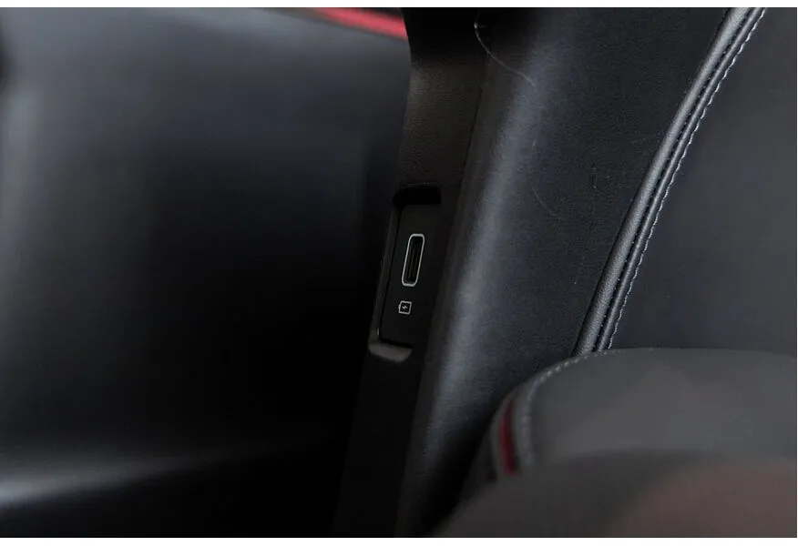 GAC M8 2.0T AT (231 л.с.) GX Черный в АВИЛОН. Слайд №7