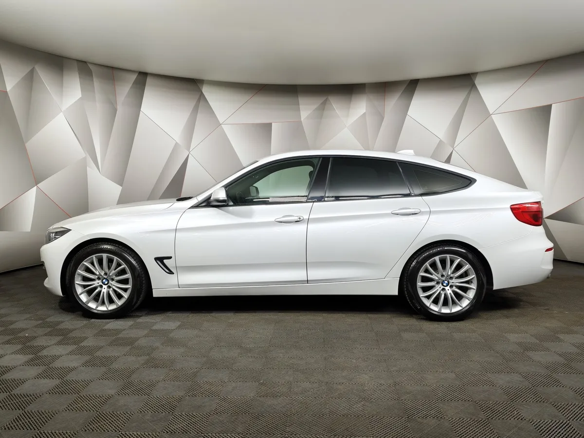 BMW 3 серия 320i xDrive AT (184 л.с.) Белый в АВИЛОН. Слайд №5