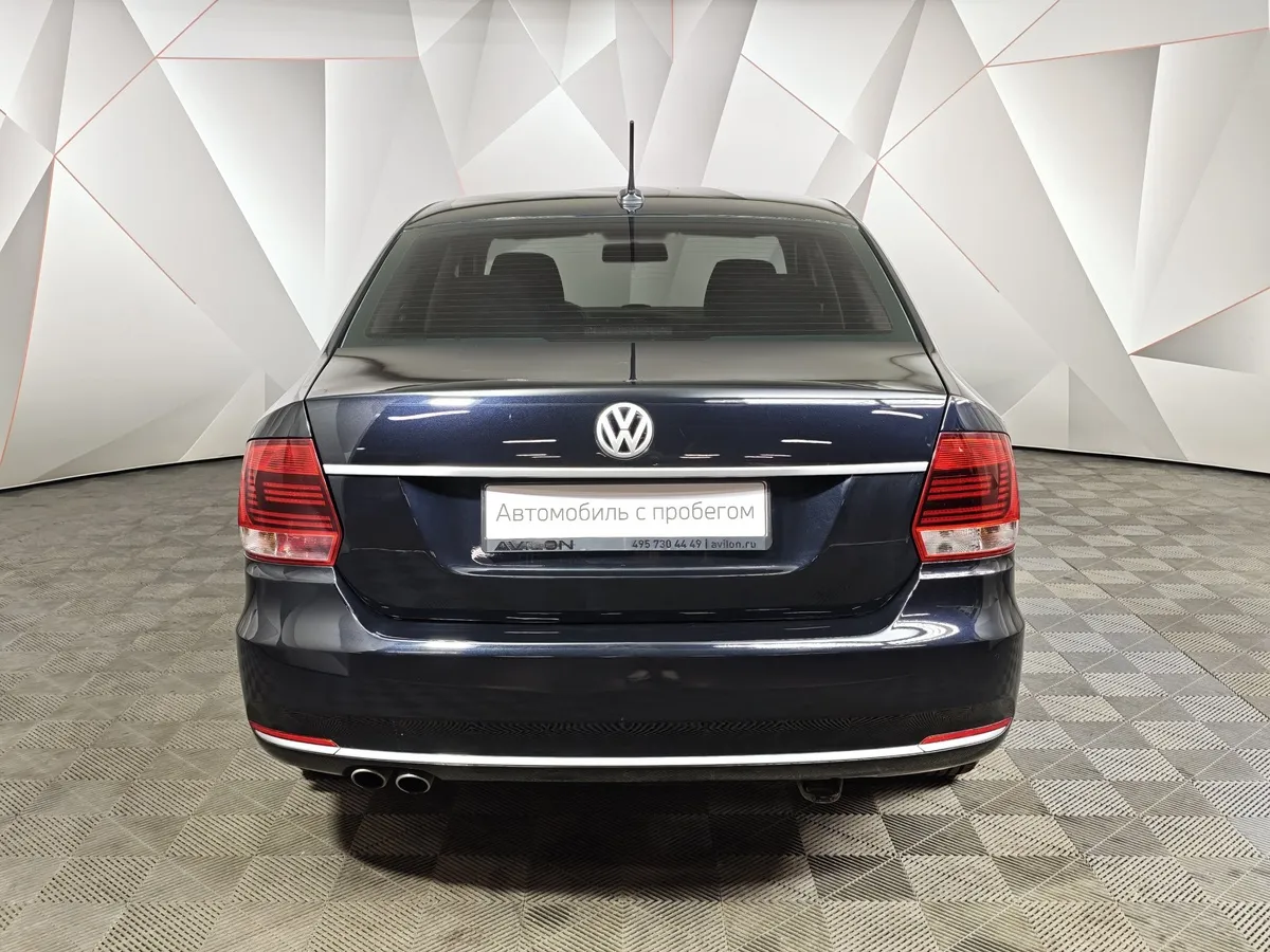Volkswagen Polo 1.6 MPI AT (110 л.с.) Drive Черный в АВИЛОН. Слайд №8